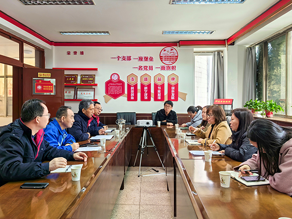 渭南市科技局、統(tǒng)計(jì)局到公司交流座談，2.24(副圖）.jpg
