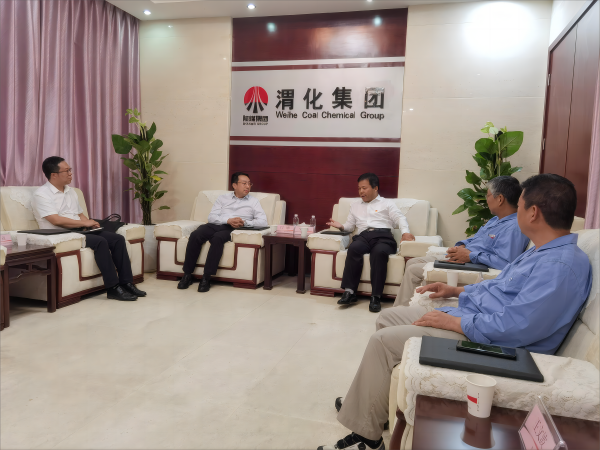 9月19下午公司外專樓一樓會議室，渭南聯(lián)通公司與公司領導座談。 (1)(1)(1).png